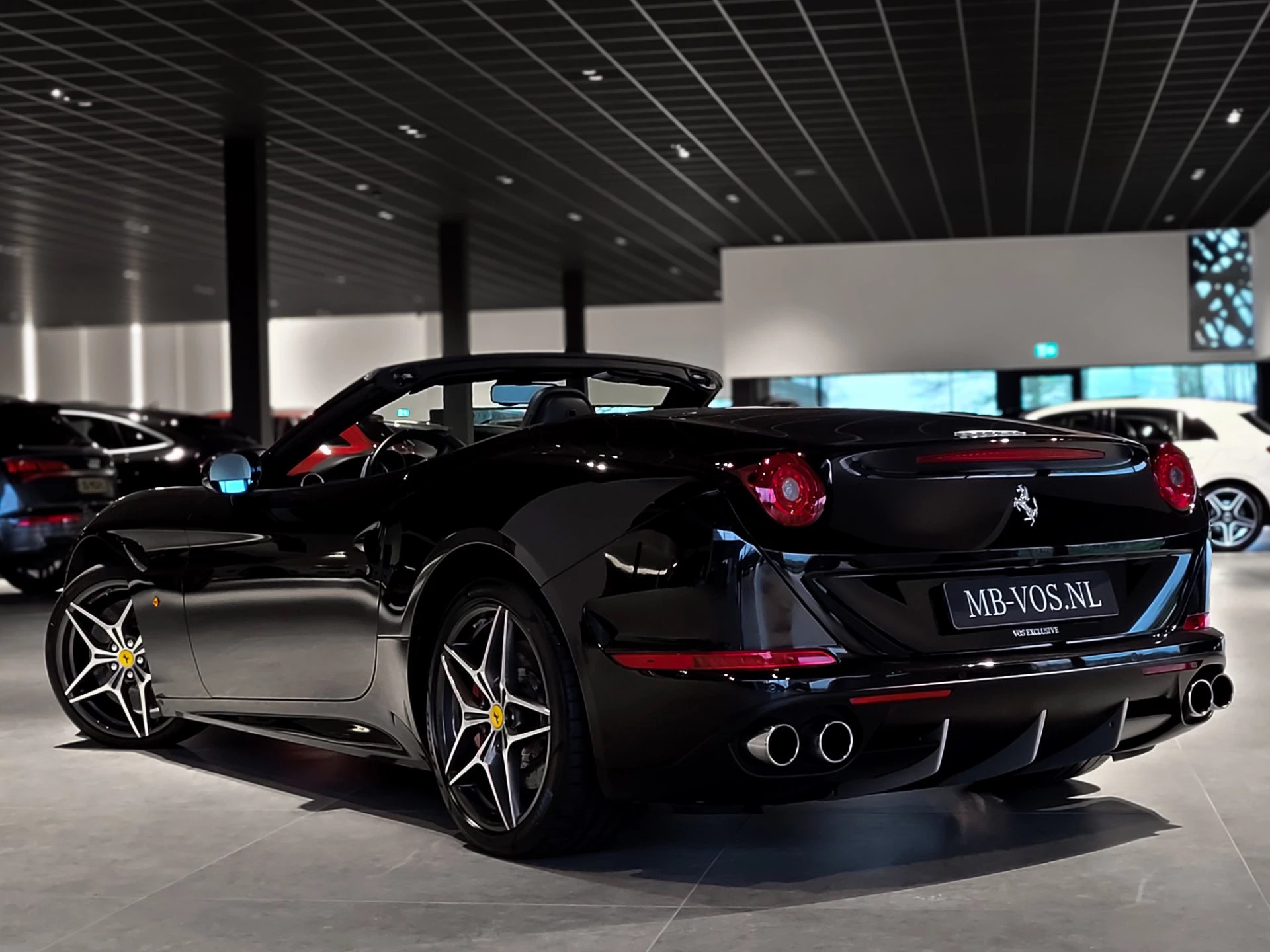 Hoofdafbeelding Ferrari California