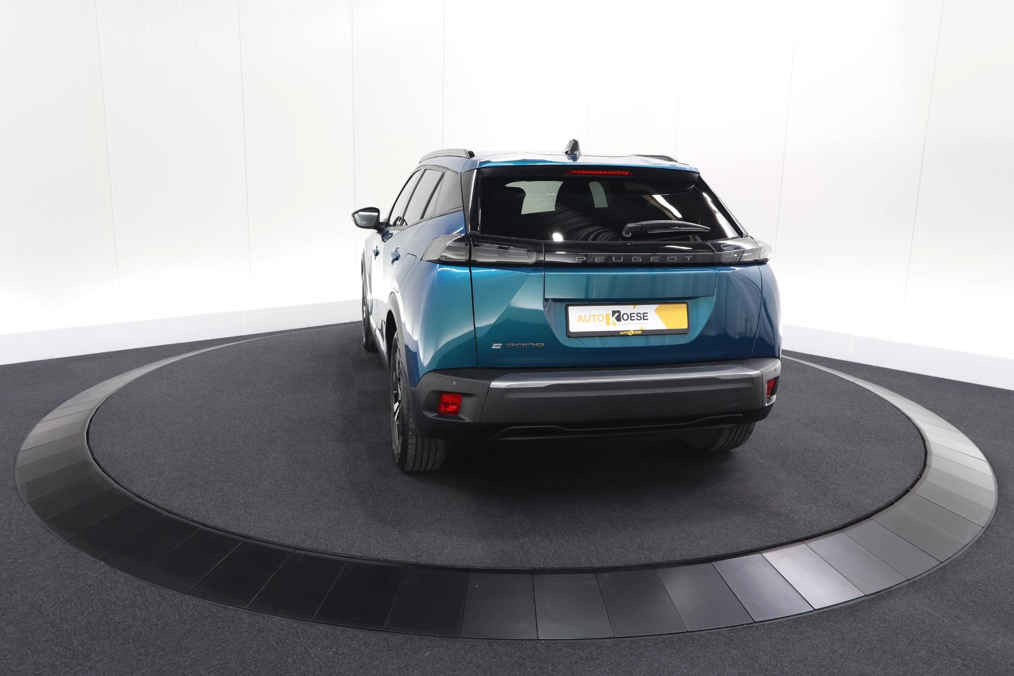 Hoofdafbeelding Peugeot e-2008