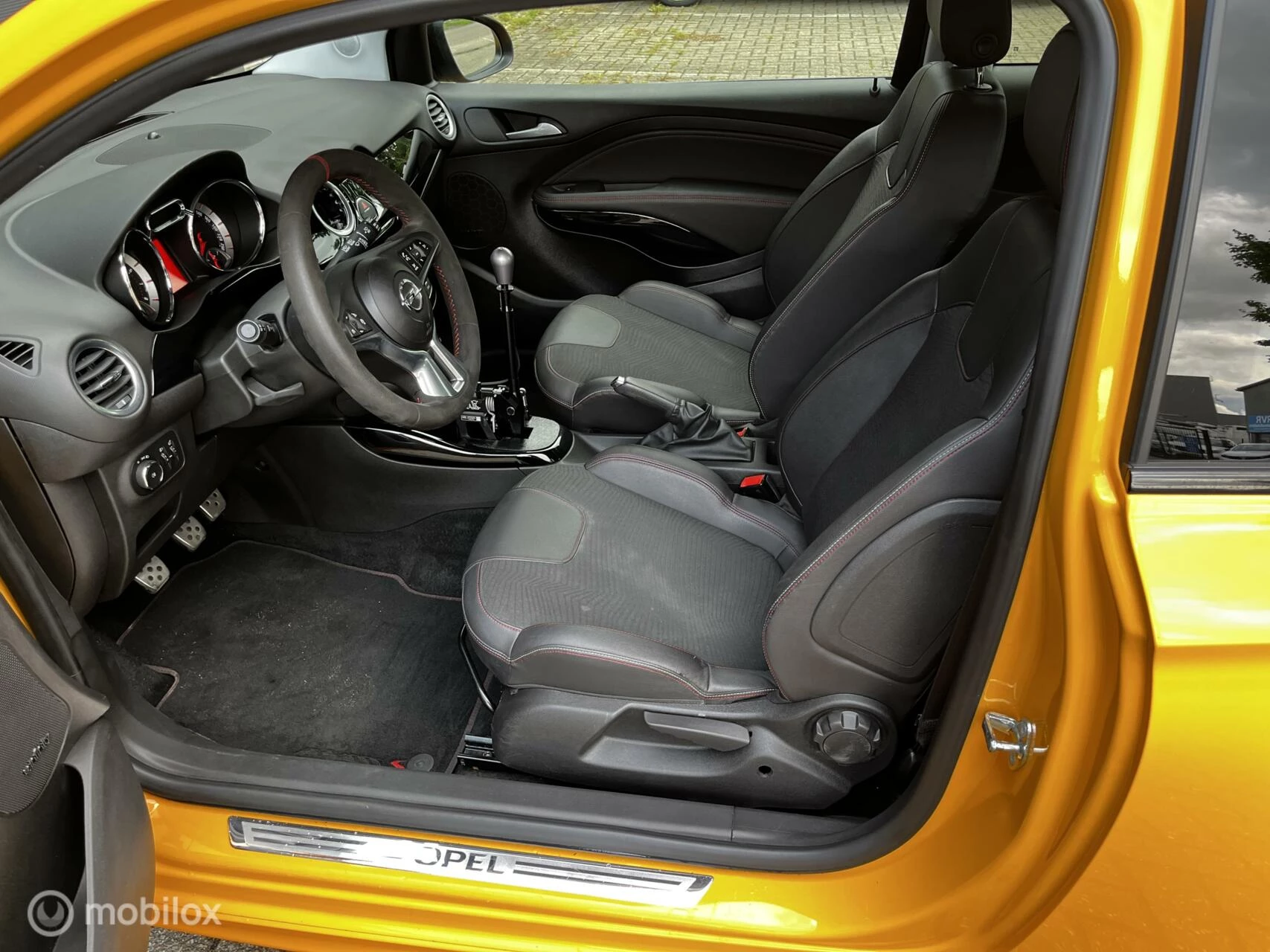 Hoofdafbeelding Opel ADAM