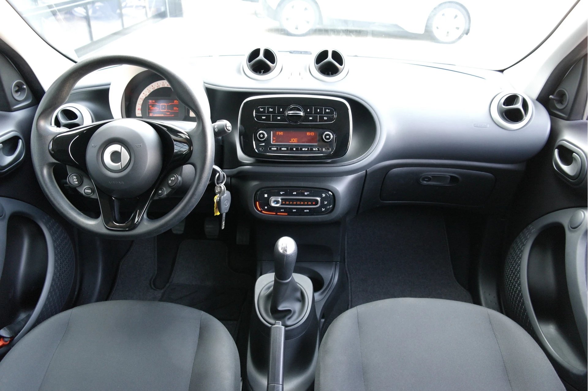 Hoofdafbeelding Smart Forfour