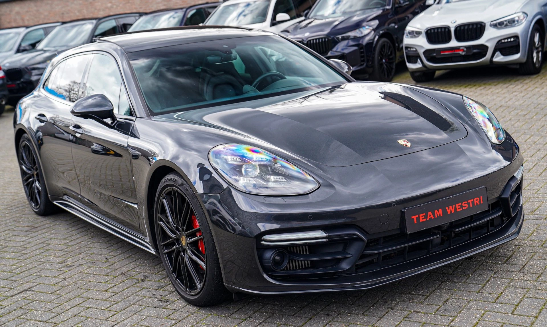 Hoofdafbeelding Porsche Panamera