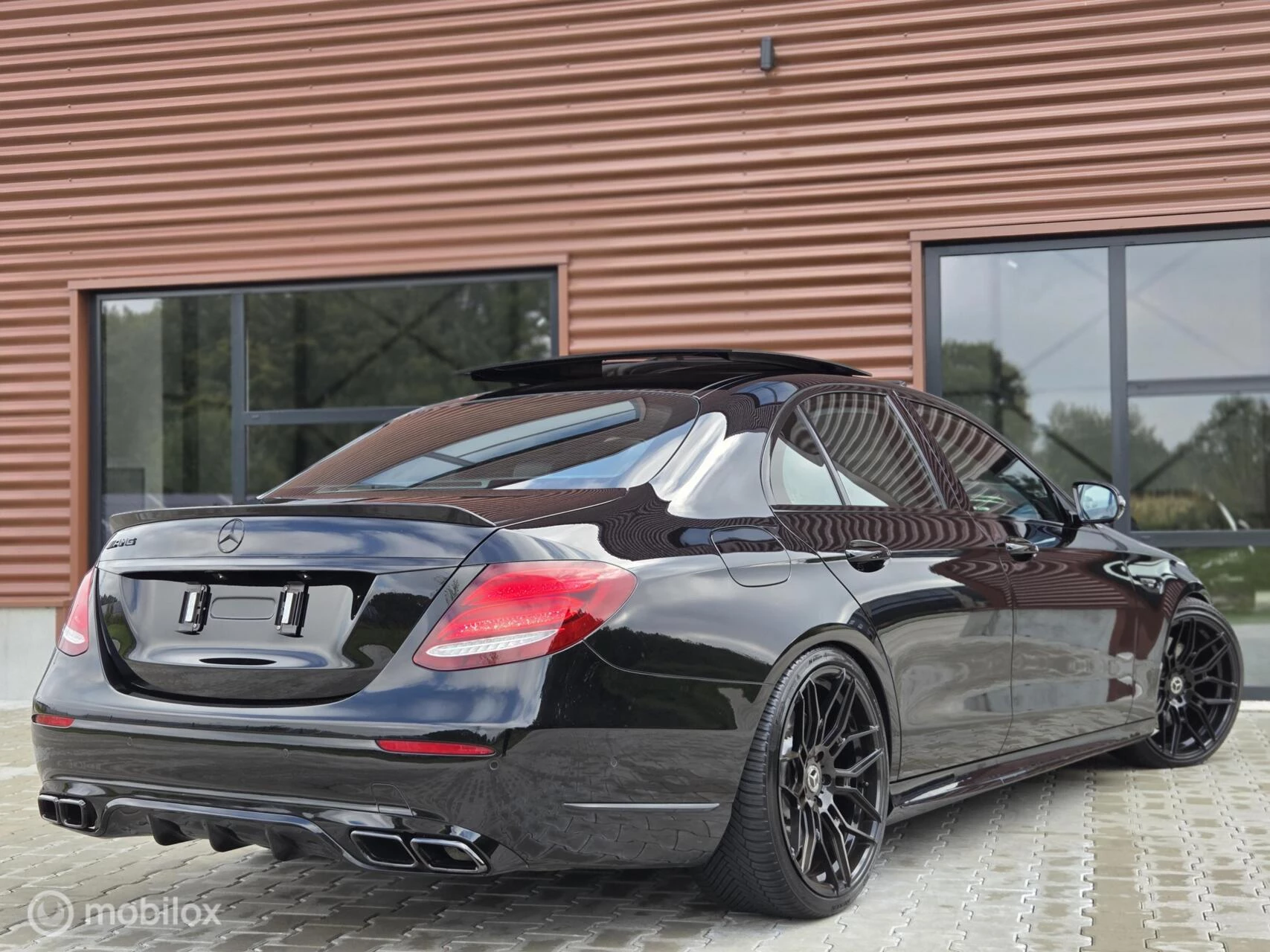 Hoofdafbeelding Mercedes-Benz E-Klasse