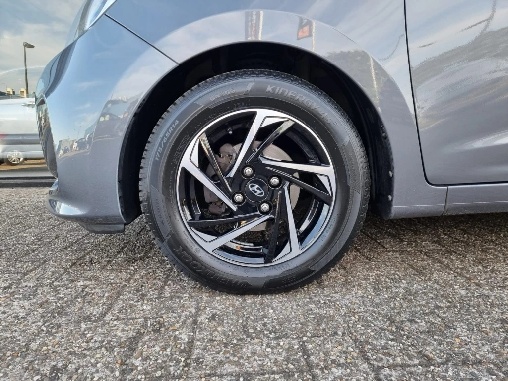Hoofdafbeelding Hyundai i10