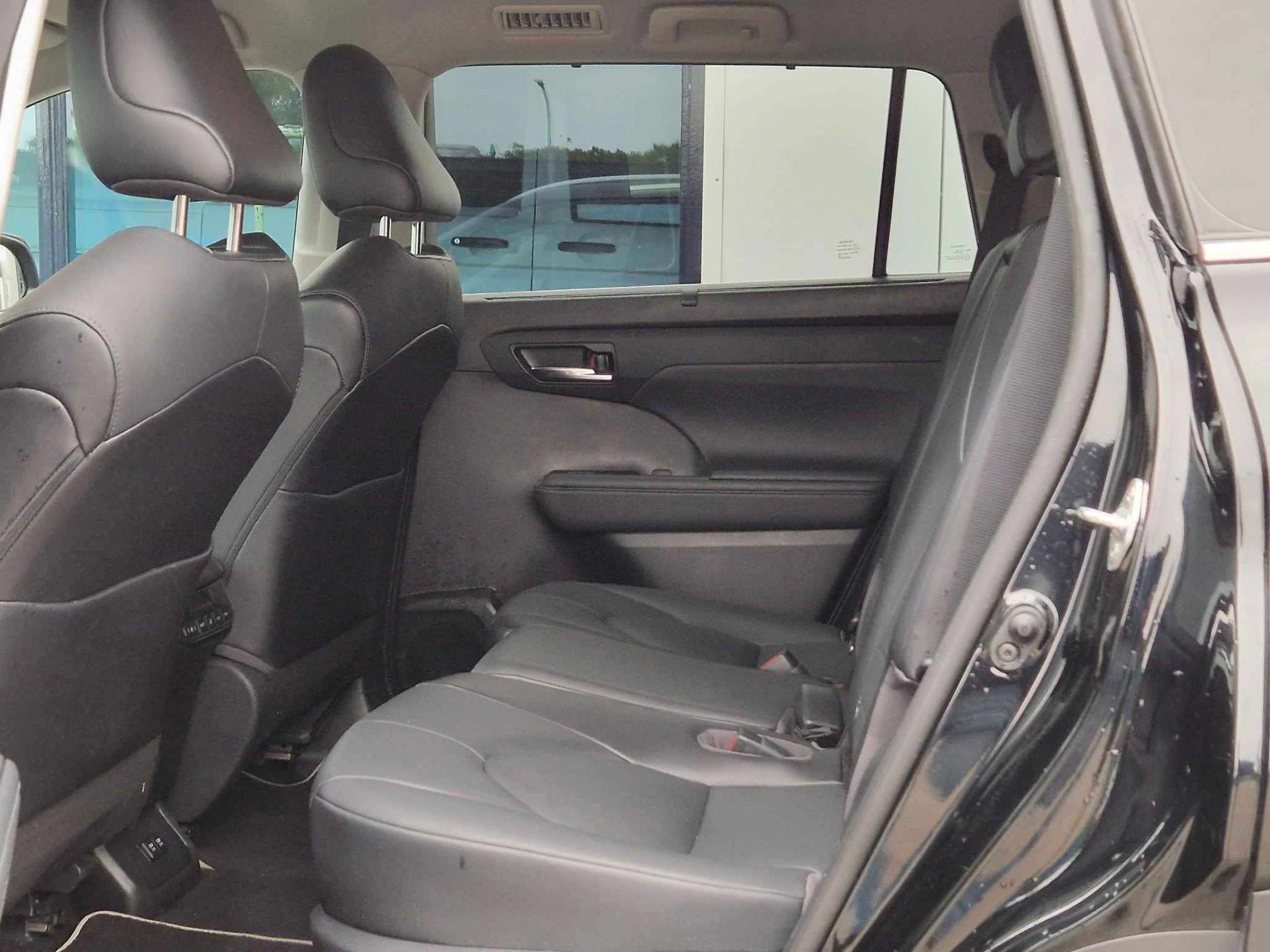 Hoofdafbeelding Toyota Highlander