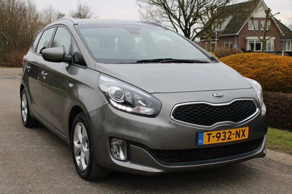 Hoofdafbeelding Kia Carens