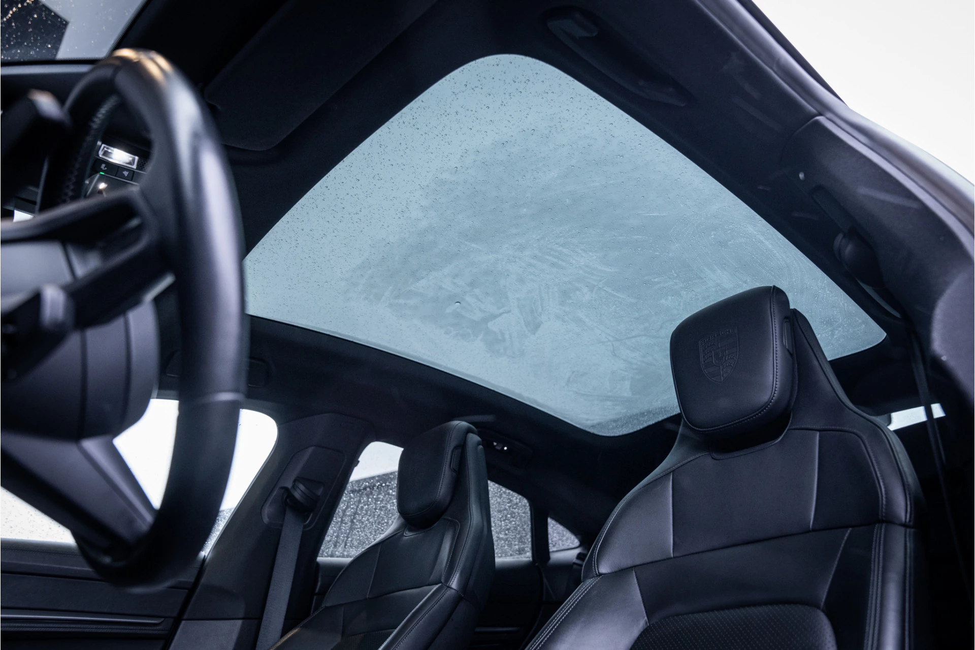 Hoofdafbeelding Porsche Taycan