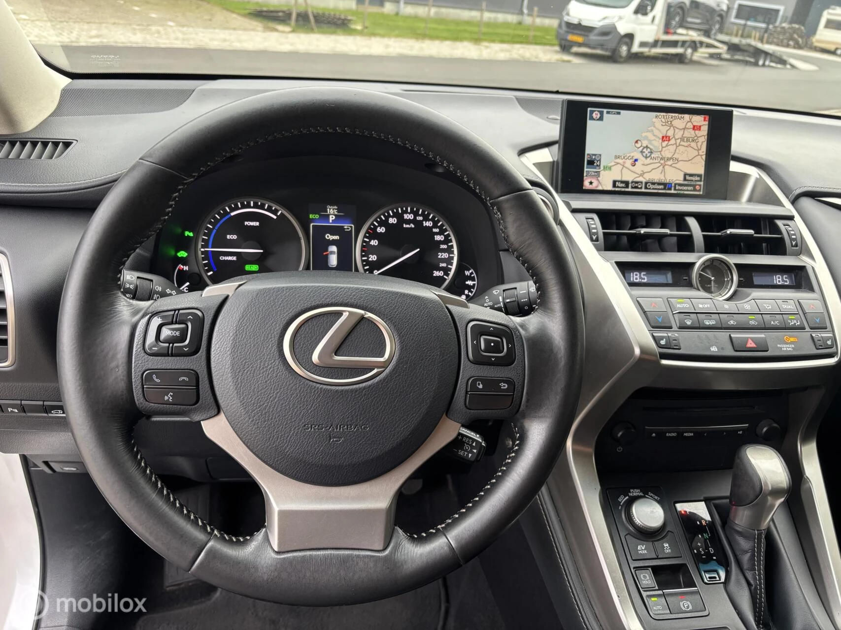 Hoofdafbeelding Lexus NX
