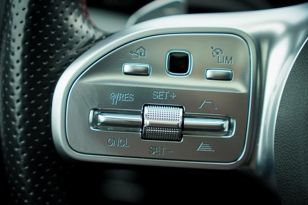 Hoofdafbeelding Mercedes-Benz EQA