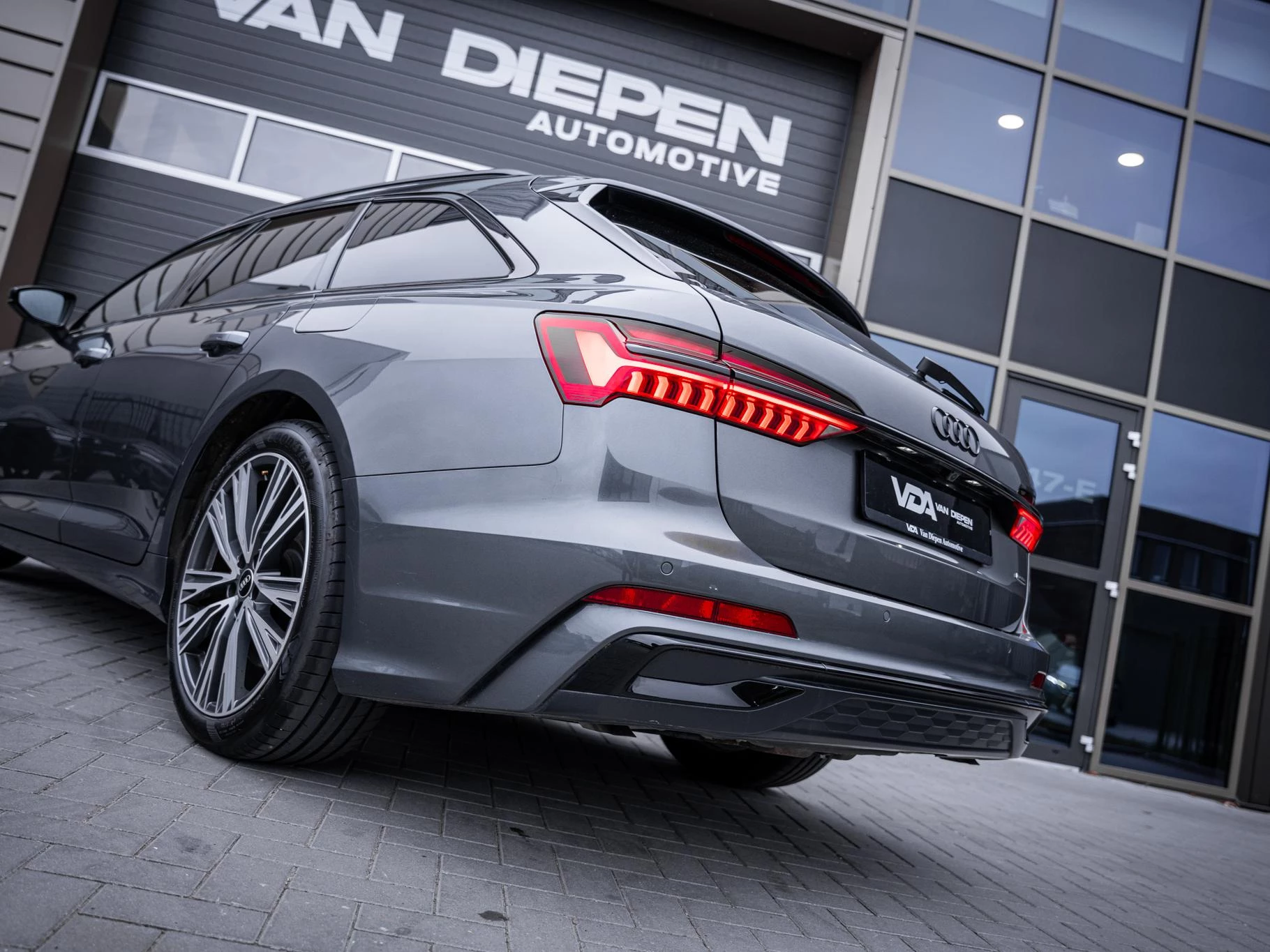 Hoofdafbeelding Audi A6