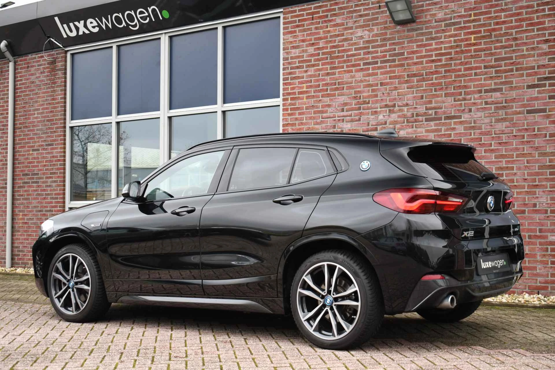 Hoofdafbeelding BMW X2