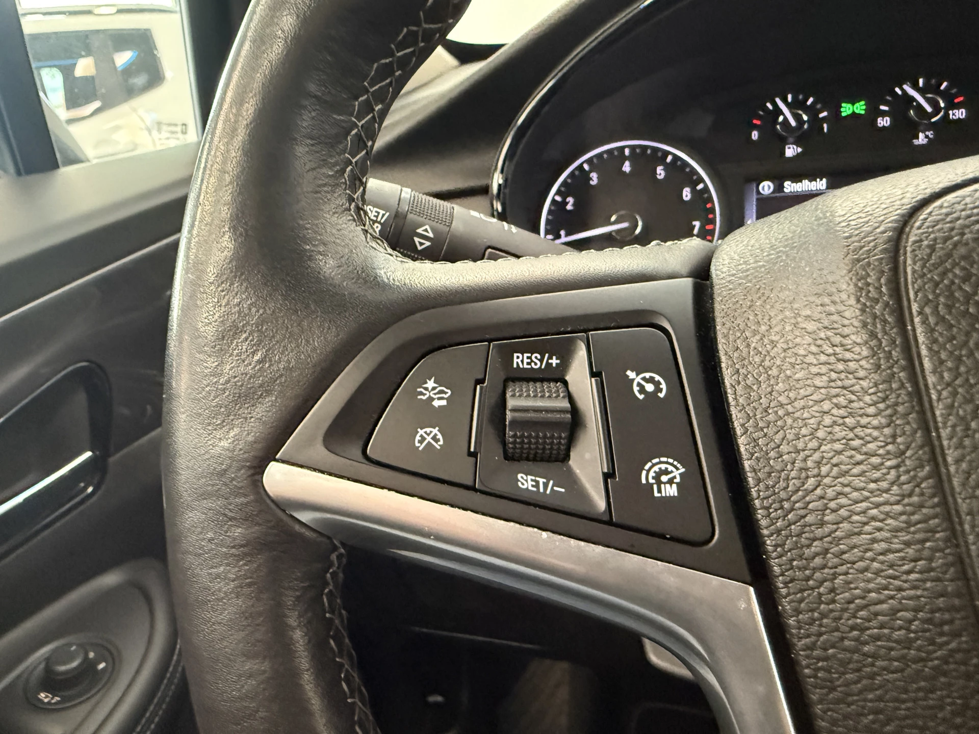 Hoofdafbeelding Opel Mokka X