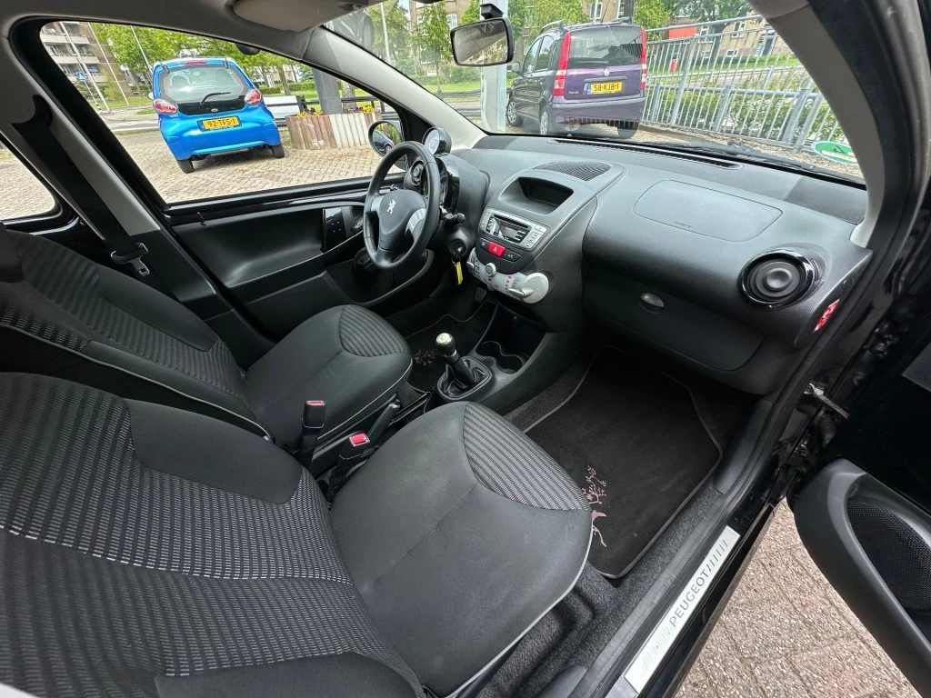 Hoofdafbeelding Peugeot 107