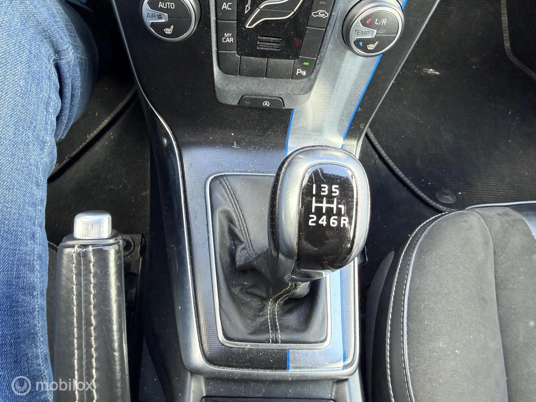 Hoofdafbeelding Volvo V40