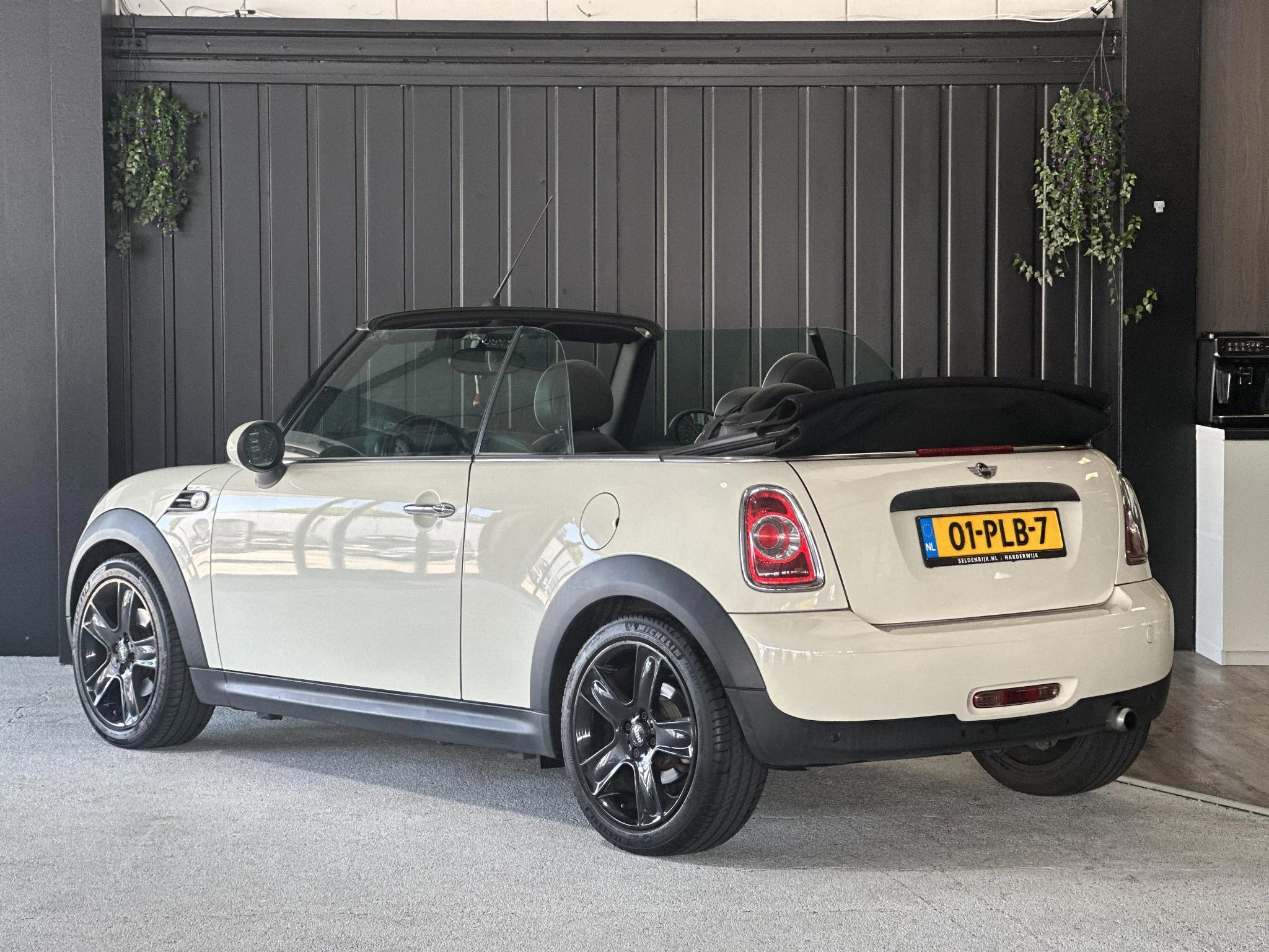 Hoofdafbeelding MINI One Cabrio