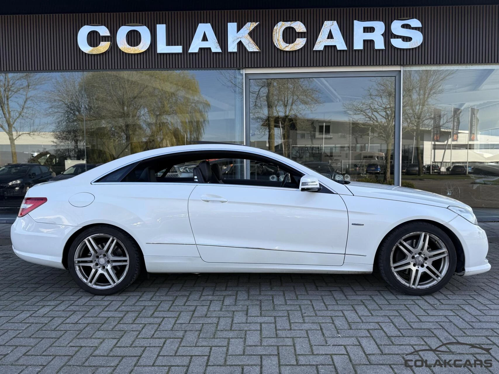 Hoofdafbeelding Mercedes-Benz E-Klasse