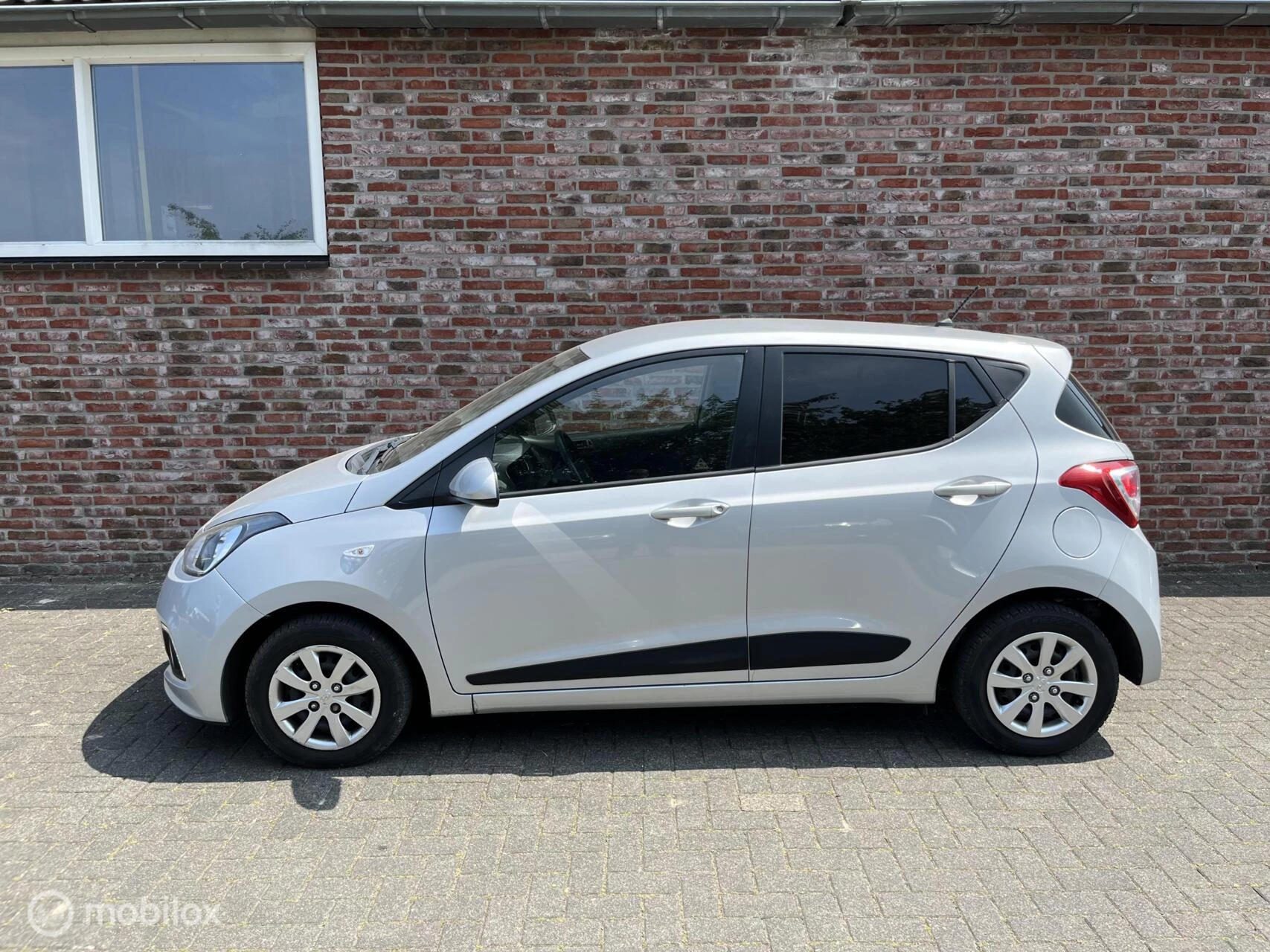 Hoofdafbeelding Hyundai i10