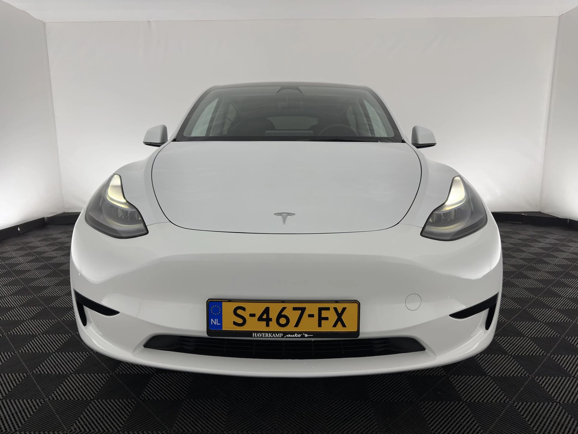 Hoofdafbeelding Tesla Model Y