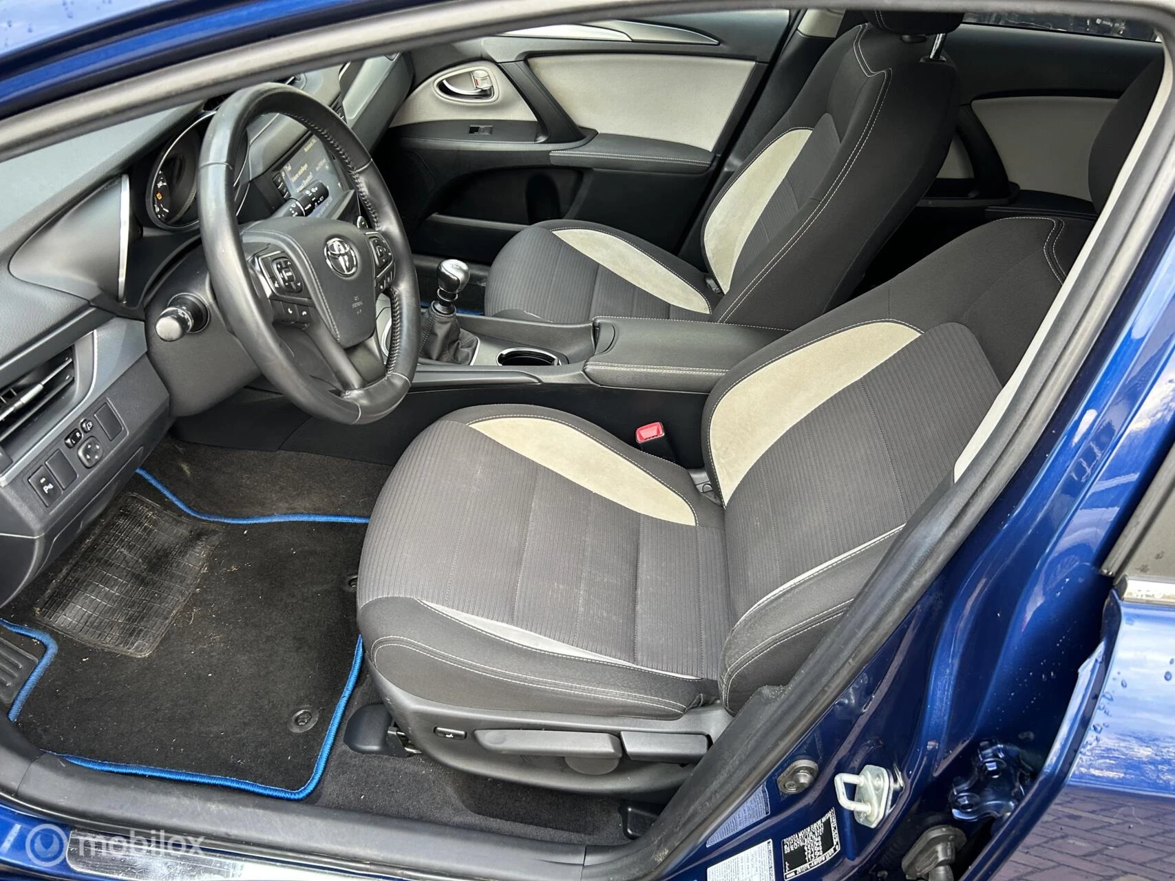 Hoofdafbeelding Toyota Avensis