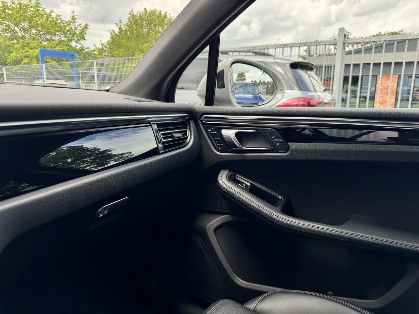 Hoofdafbeelding Porsche Macan