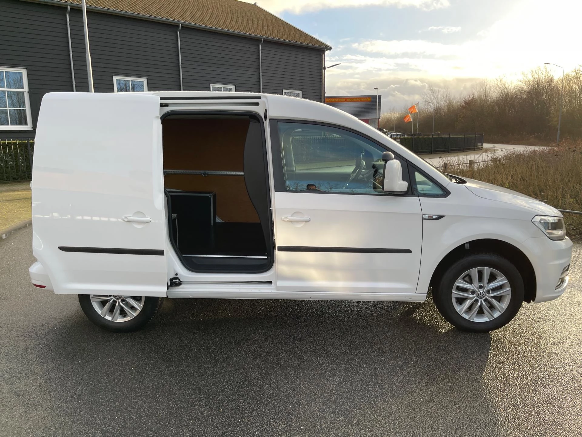 Hoofdafbeelding Volkswagen Caddy