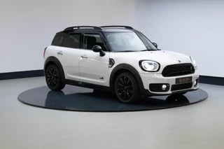 Mini Countryman 2.0 Cooper S ALL4 Chili | Panorama | Trekhaak |