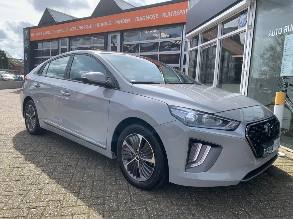 Hoofdafbeelding Hyundai IONIQ