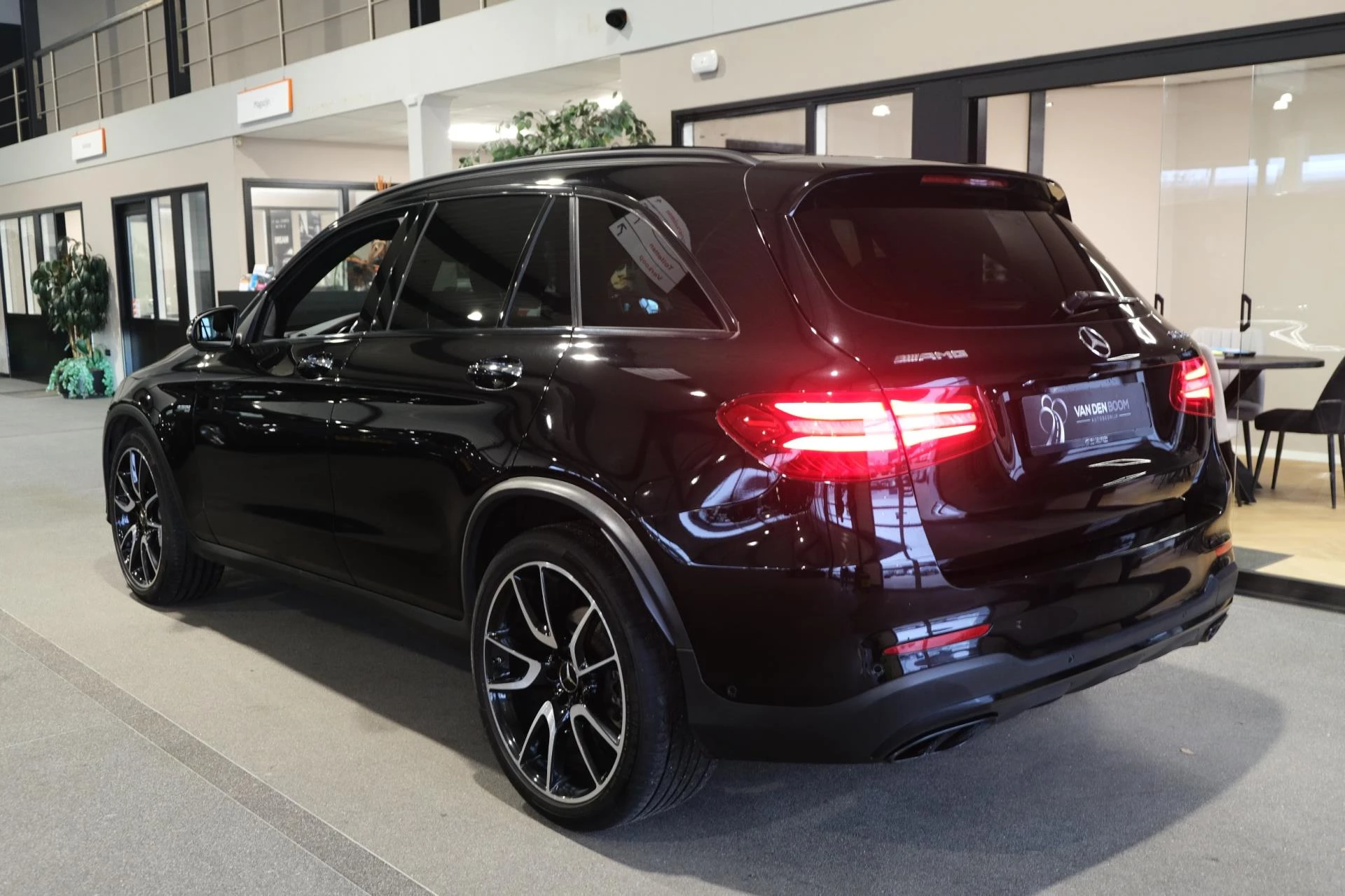 Hoofdafbeelding Mercedes-Benz GLC