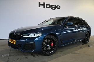 Hoofdafbeelding BMW 5 Serie BMW 5 Serie Touring 530e xDrive Business Edition Plus M-Pakket Panoramadak Head Up Laser-LED Adaptieve cruise Inruil Mogelijk!