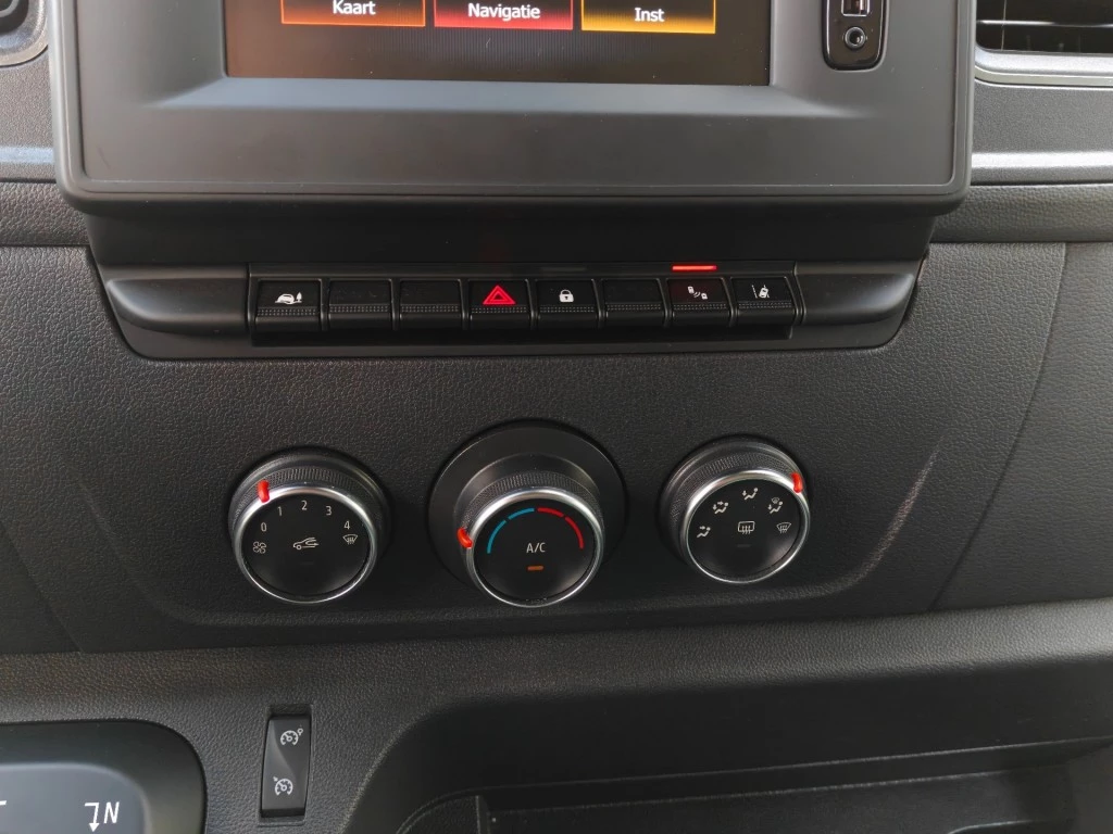 Hoofdafbeelding Nissan Interstar