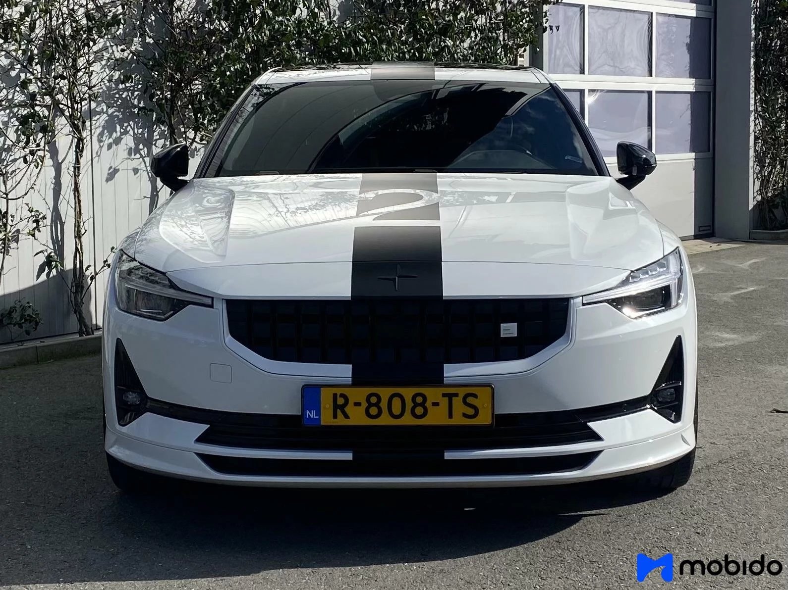 Hoofdafbeelding Polestar 2