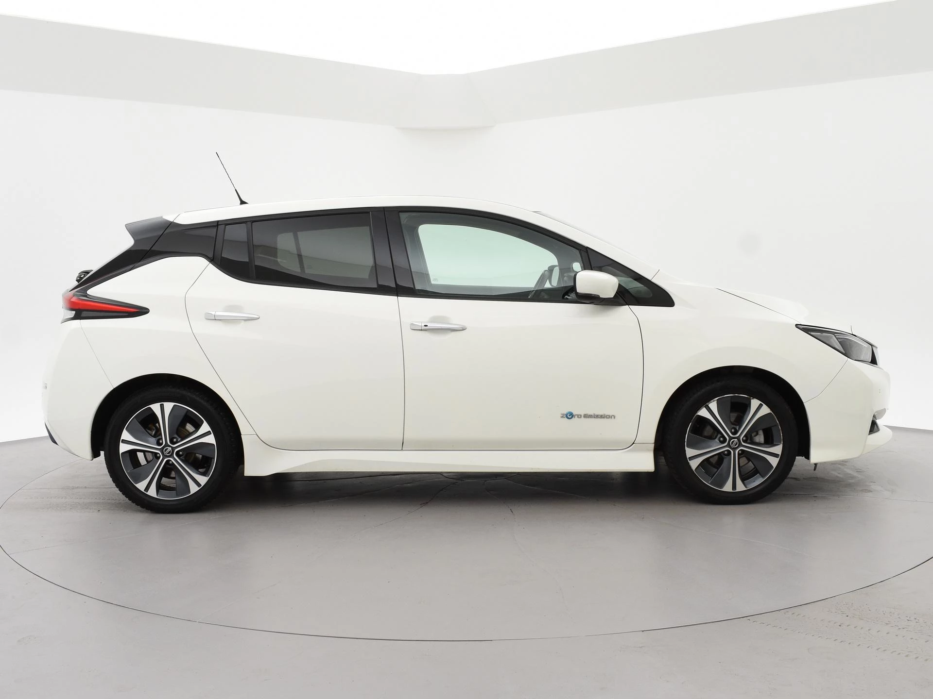 Hoofdafbeelding Nissan Leaf