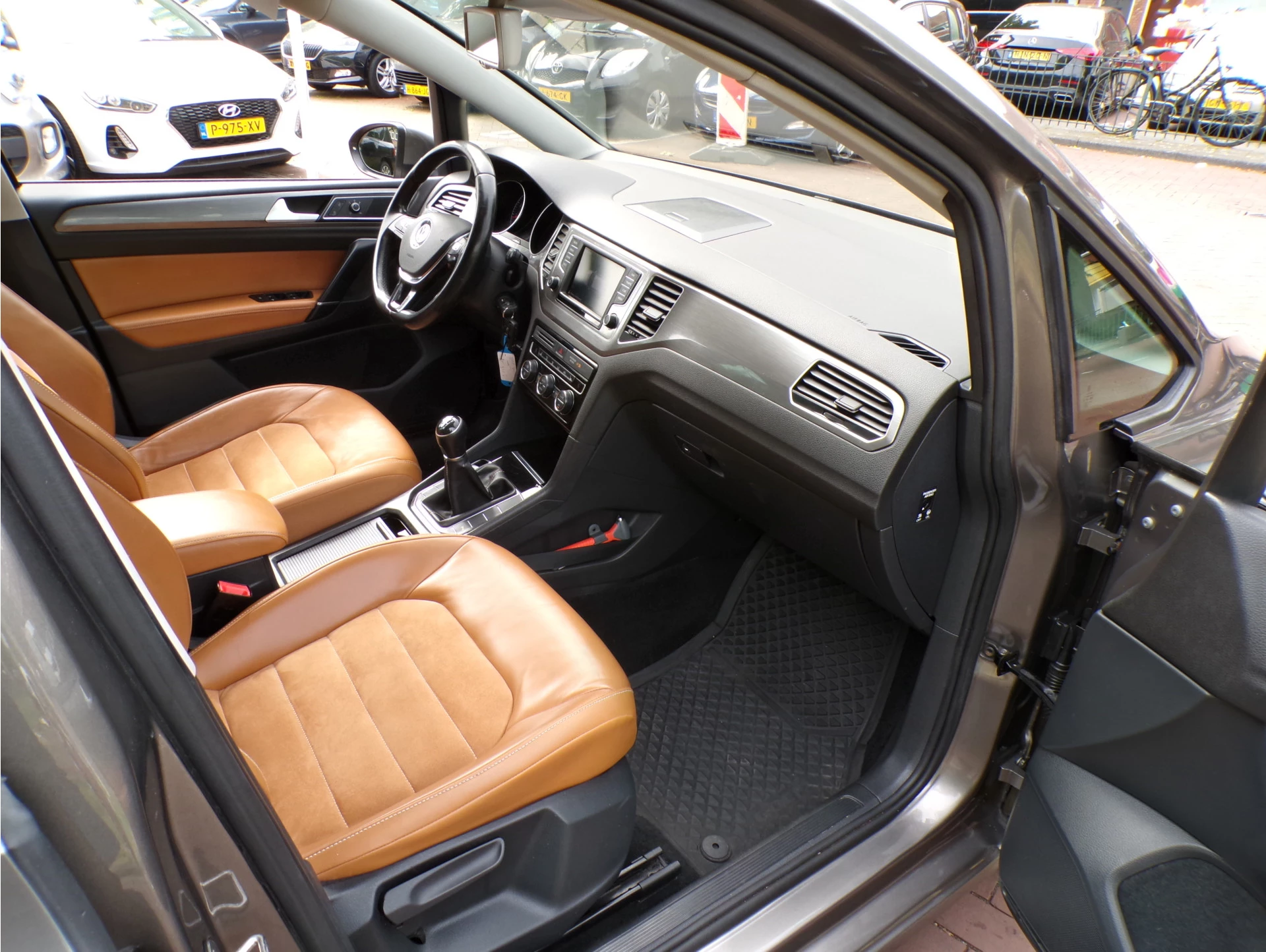 Hoofdafbeelding Volkswagen Golf Sportsvan