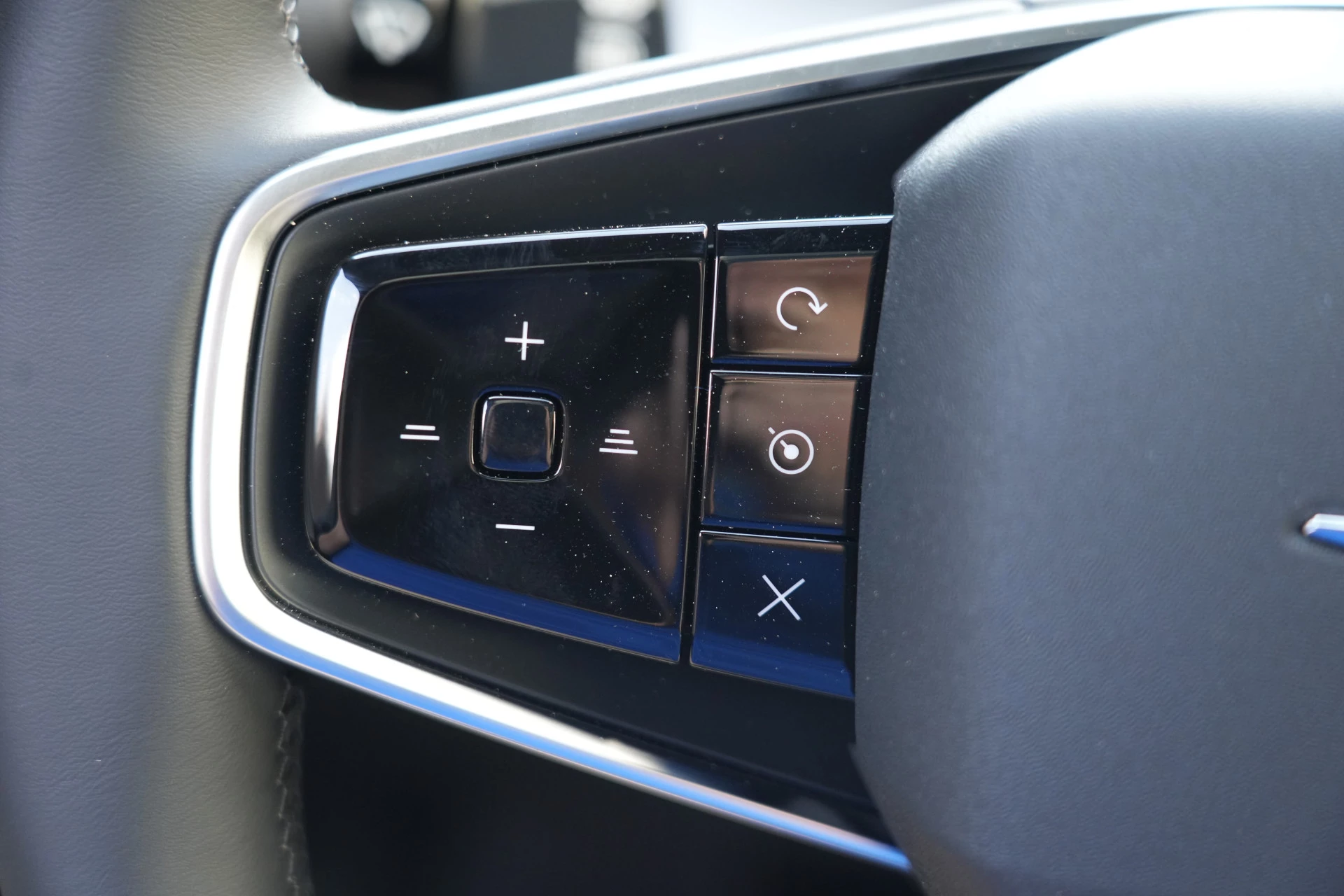 Hoofdafbeelding Polestar 4