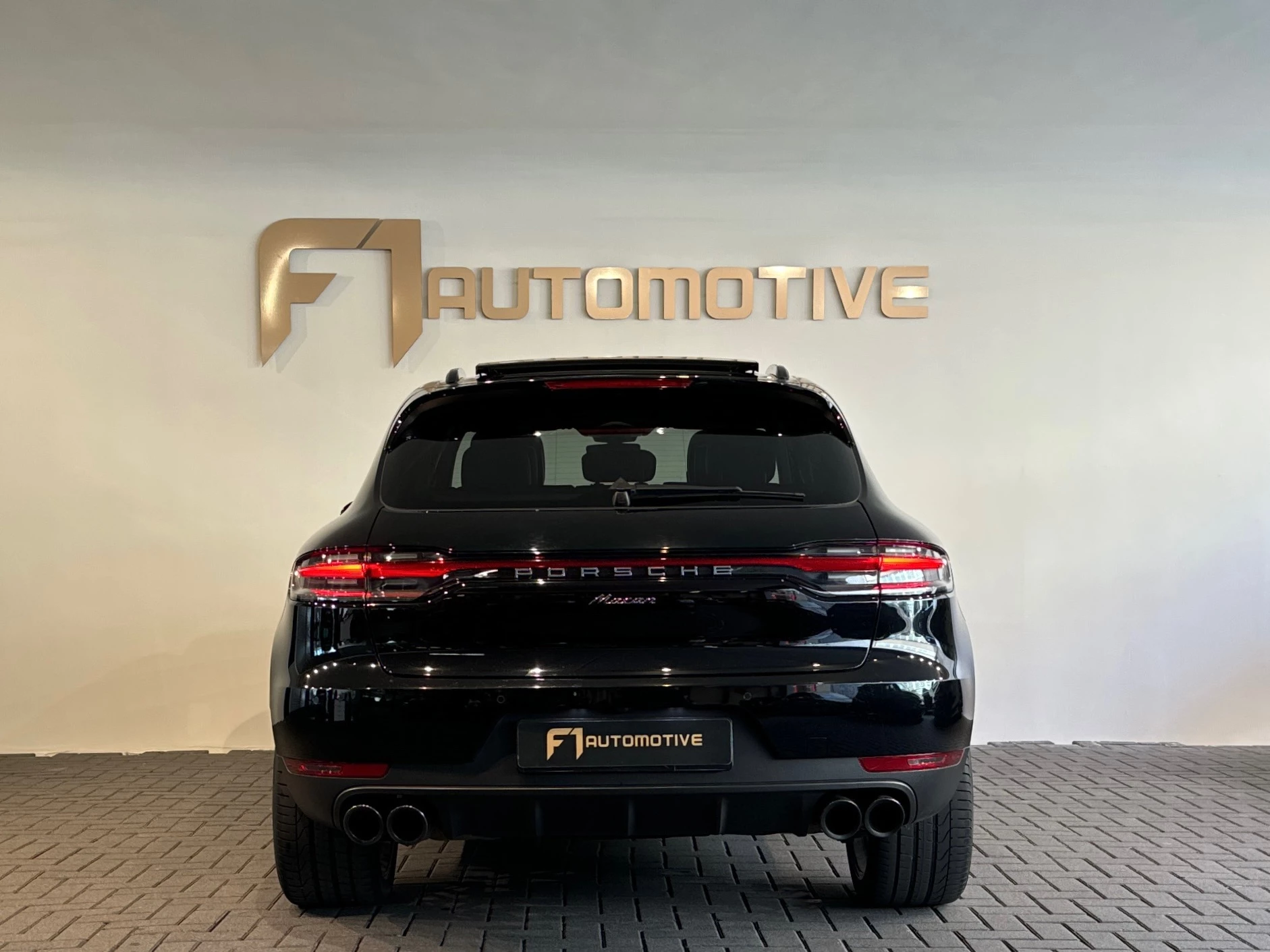 Hoofdafbeelding Porsche Macan