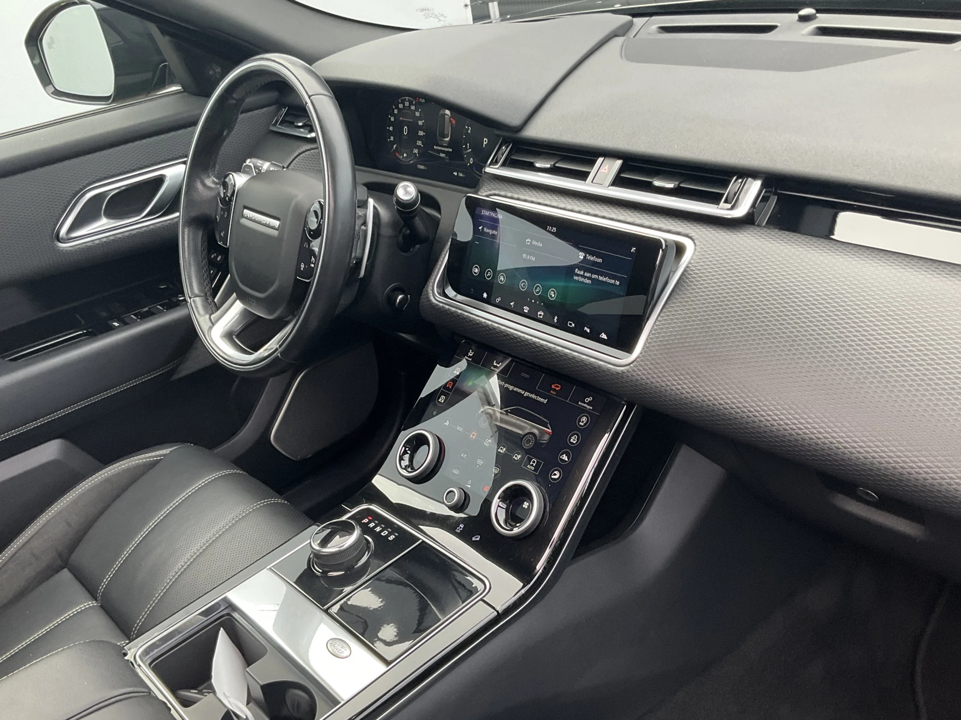 Hoofdafbeelding Land Rover Range Rover Velar