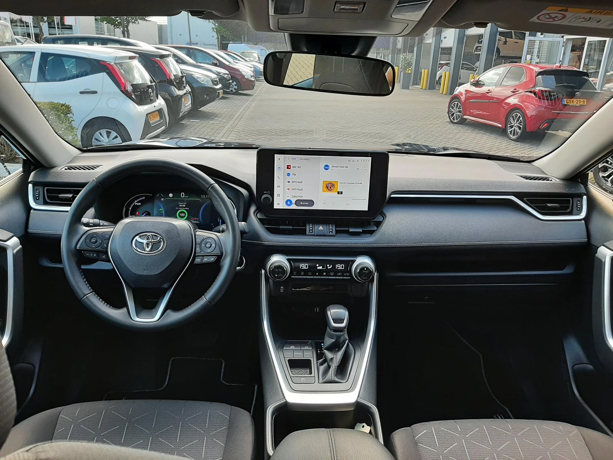 Hoofdafbeelding Toyota RAV4
