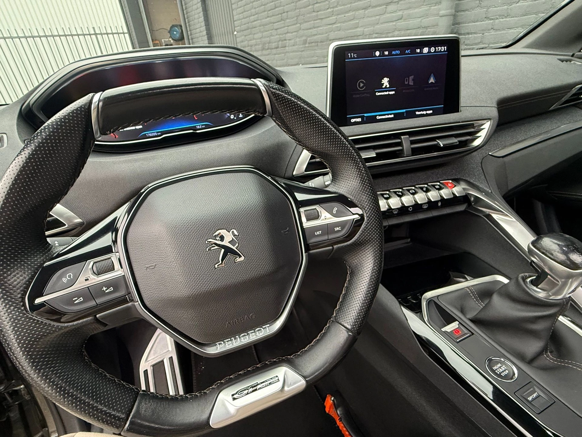 Hoofdafbeelding Peugeot 5008