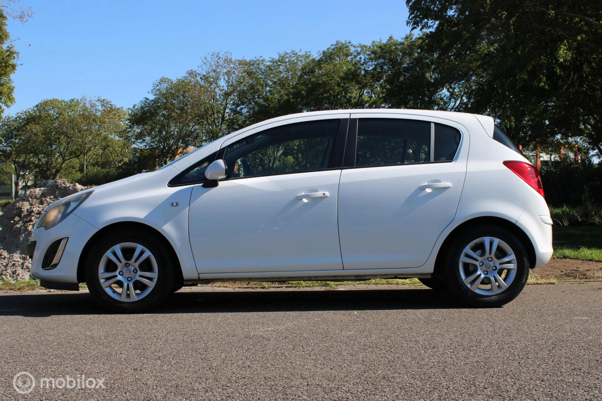 Hoofdafbeelding Opel Corsa