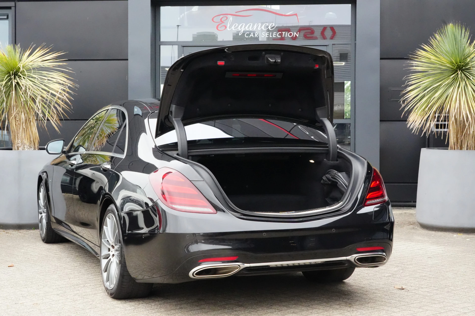 Hoofdafbeelding Mercedes-Benz S-Klasse