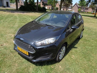 Ford Fiesta met nieuwe a p k