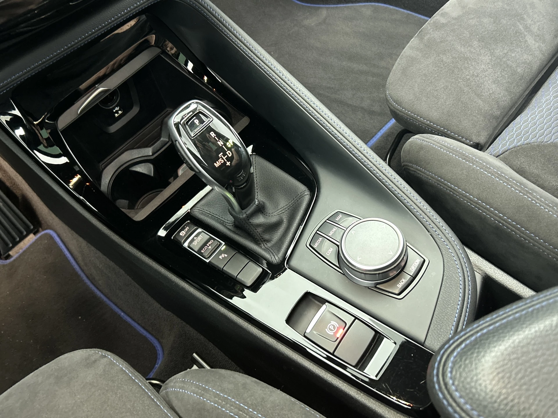 Hoofdafbeelding BMW X2