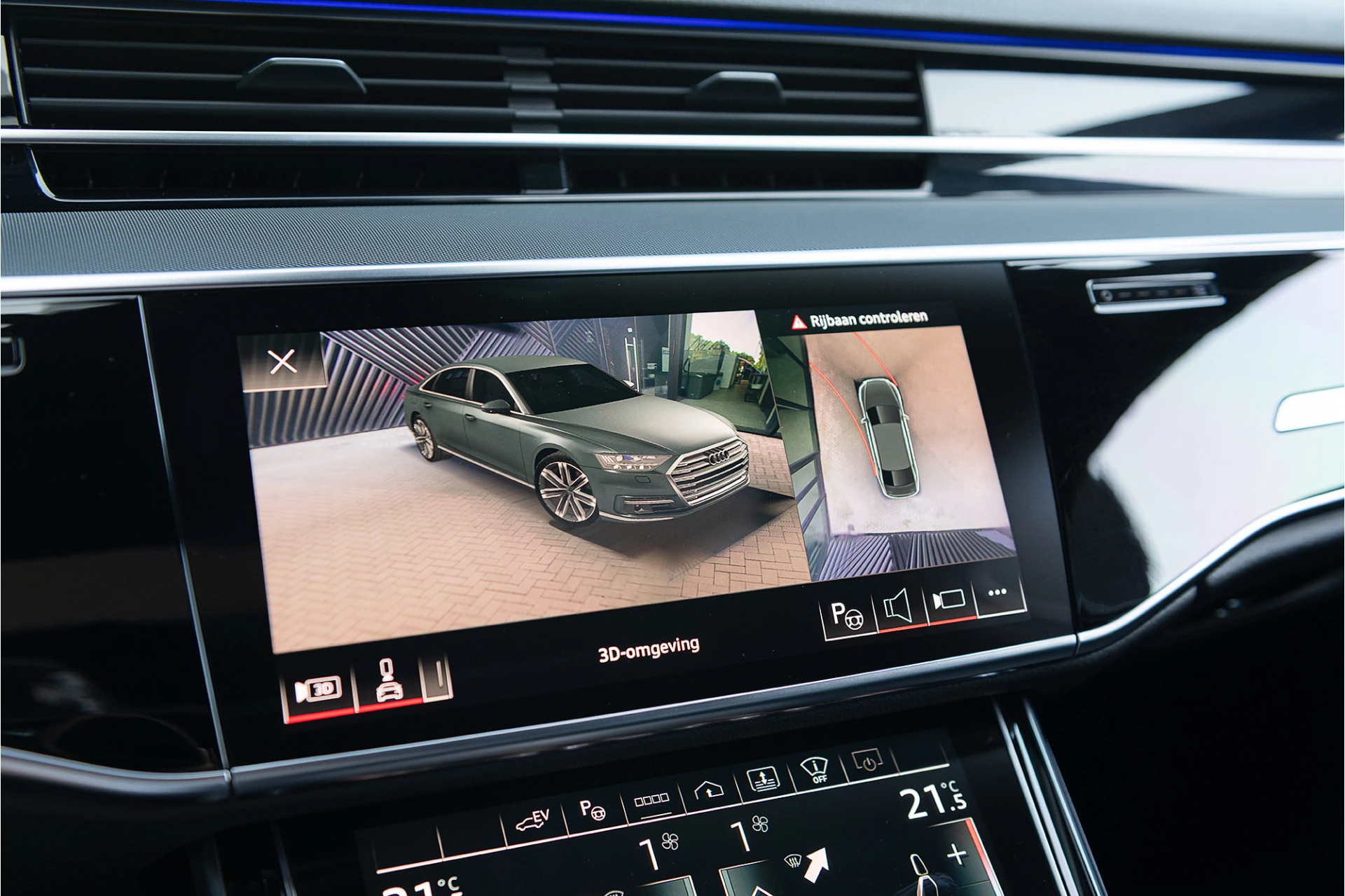 Hoofdafbeelding Audi A8