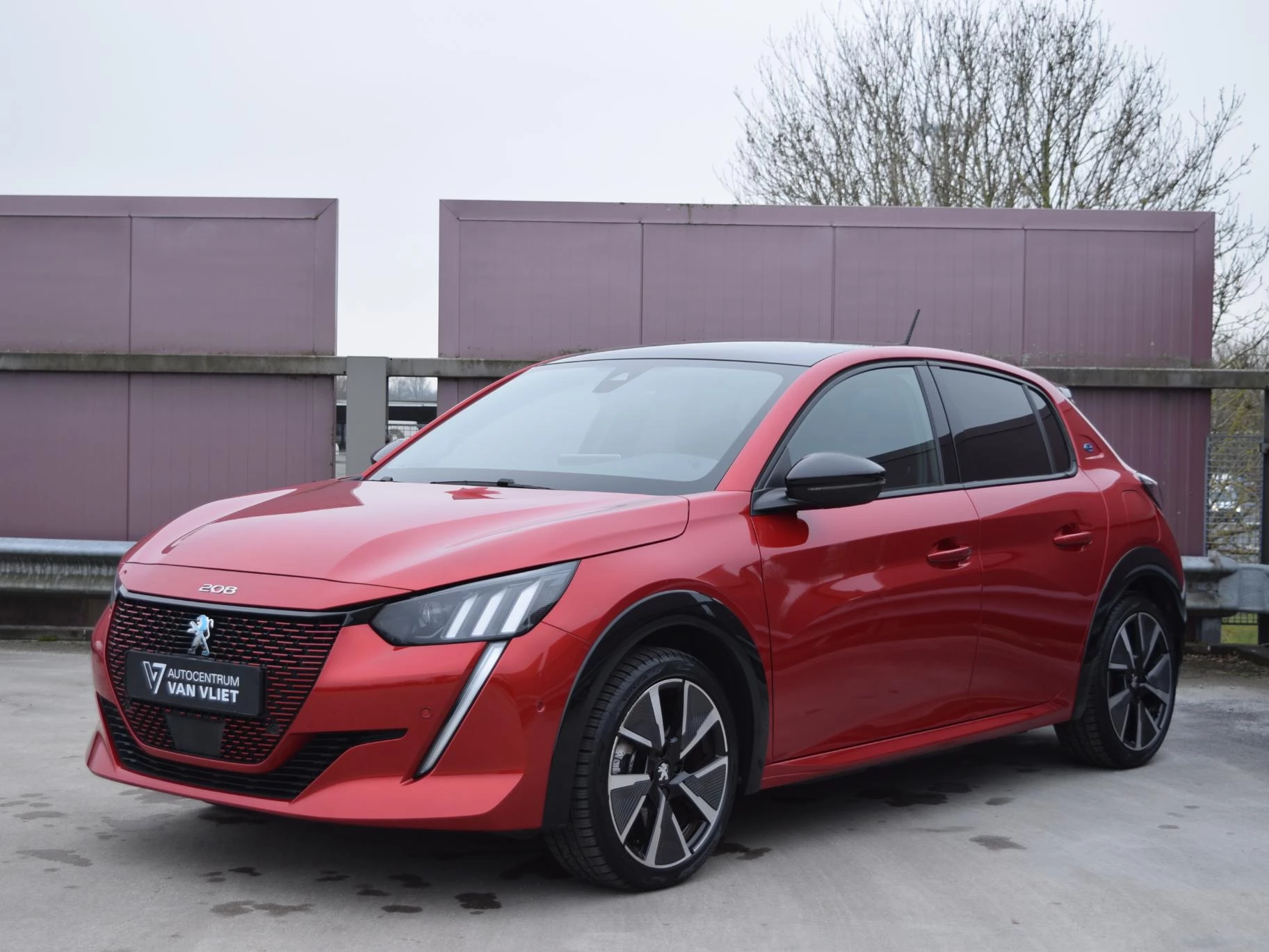 Hoofdafbeelding Peugeot e-208