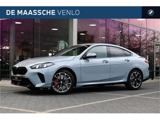 Hoofdafbeelding BMW 2 Serie BMW 2 Serie Gran Coupé 220 M Sport Automaat / Achteruitrijcamera / M Adaptief onderstel / Comfort Access / Adaptieve LED / Parking Assistant / Stoelverwarming