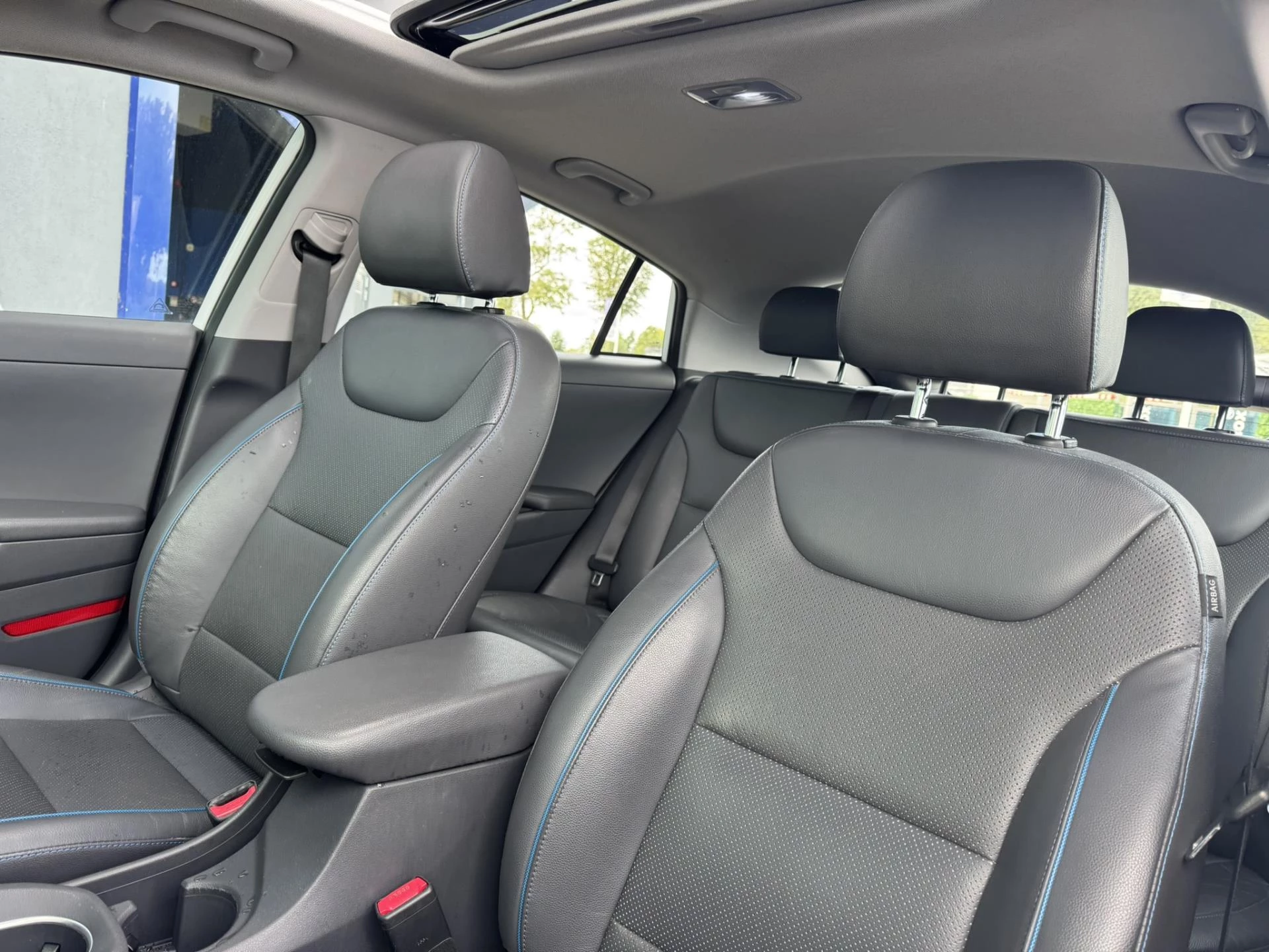 Hoofdafbeelding Hyundai IONIQ