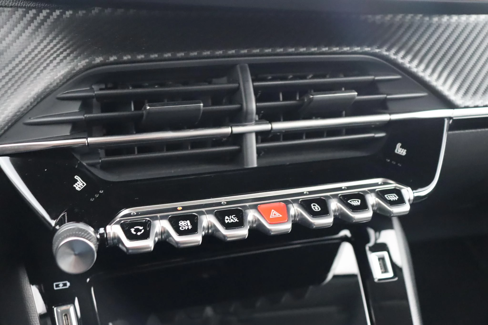 Hoofdafbeelding Peugeot e-208