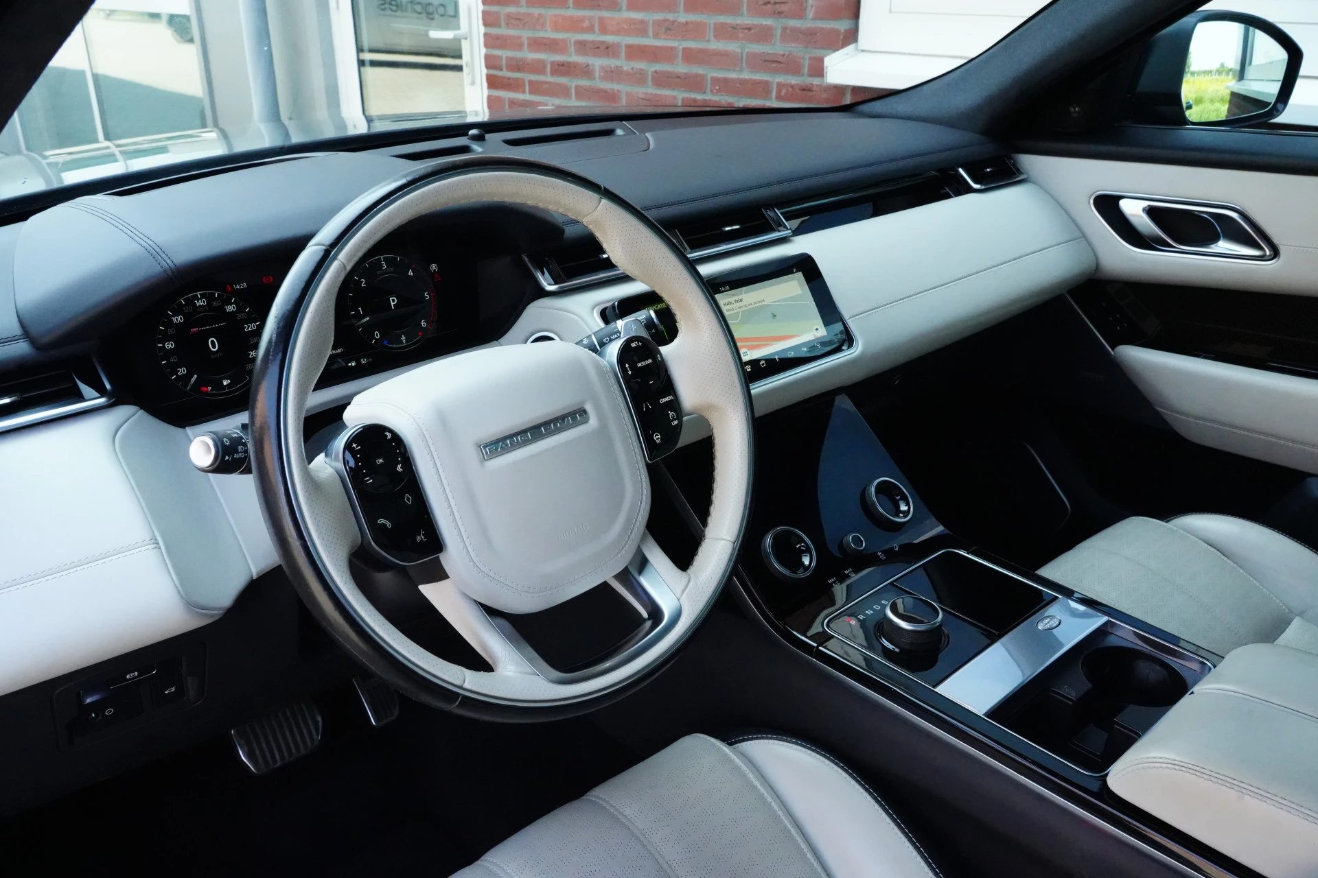 Hoofdafbeelding Land Rover Range Rover Velar