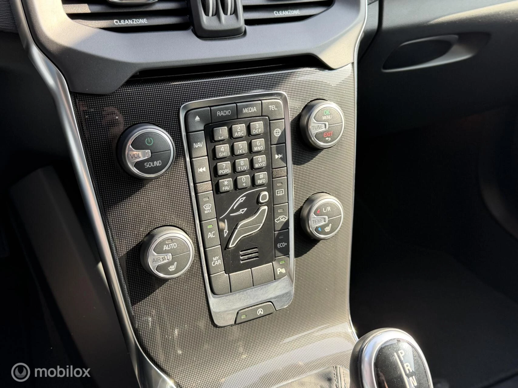 Hoofdafbeelding Volvo V40