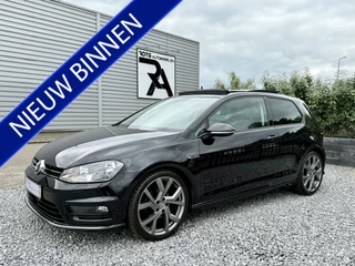 Hoofdafbeelding Volkswagen Golf Volkswagen Golf 1.4 TSI R-Line Panodak|Navi|Carplay|Cruis|LED Zwart