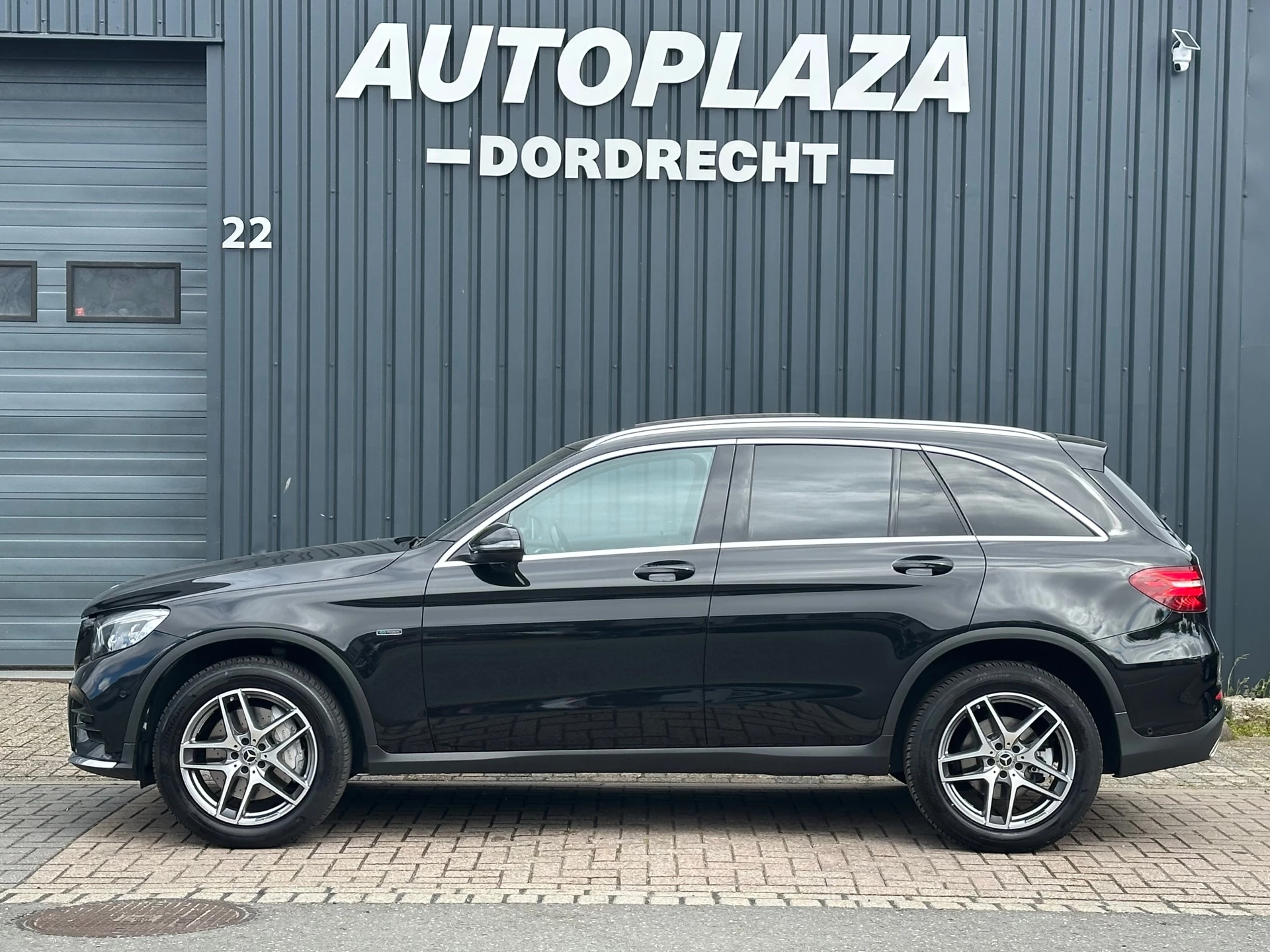 Hoofdafbeelding Mercedes-Benz GLC